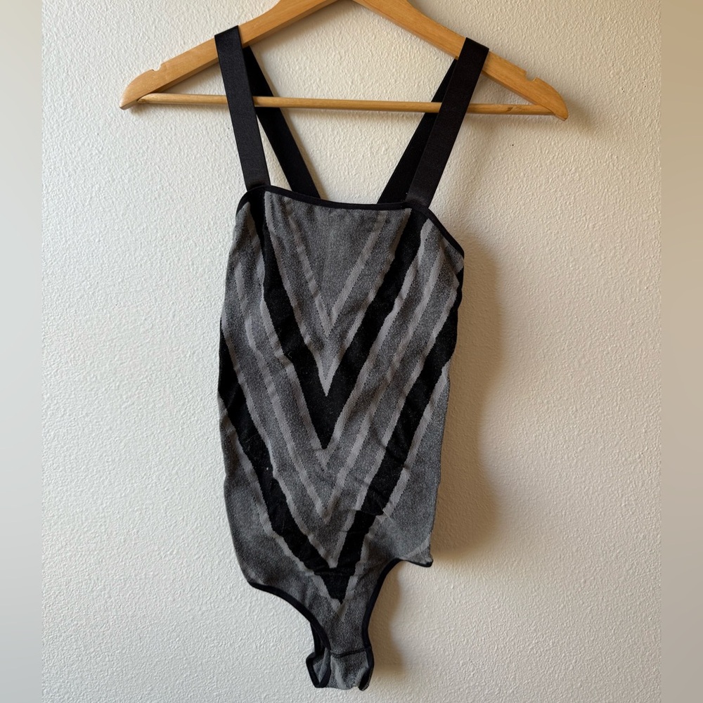 Vintage Free People Movement Body Suit. Super cute! Size M/L.